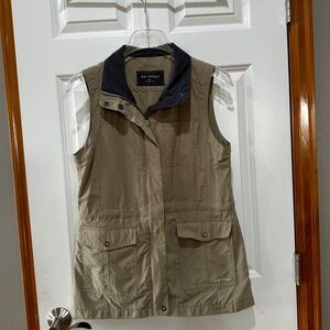 Exofficio safari vest.  Pockets galore!